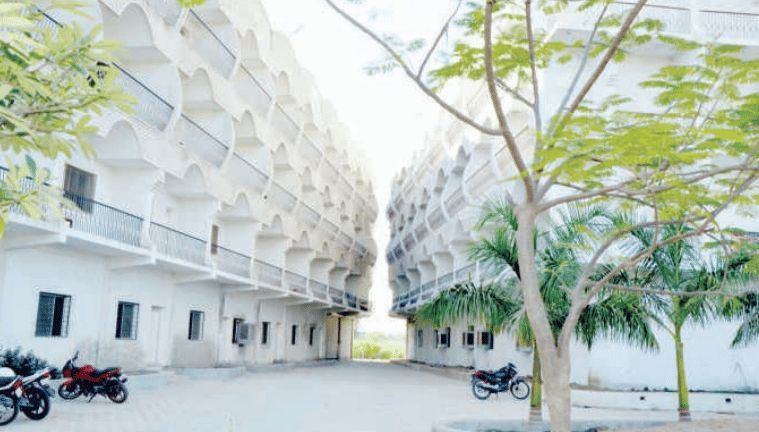 MATS University Raipur Academic Building photo 9